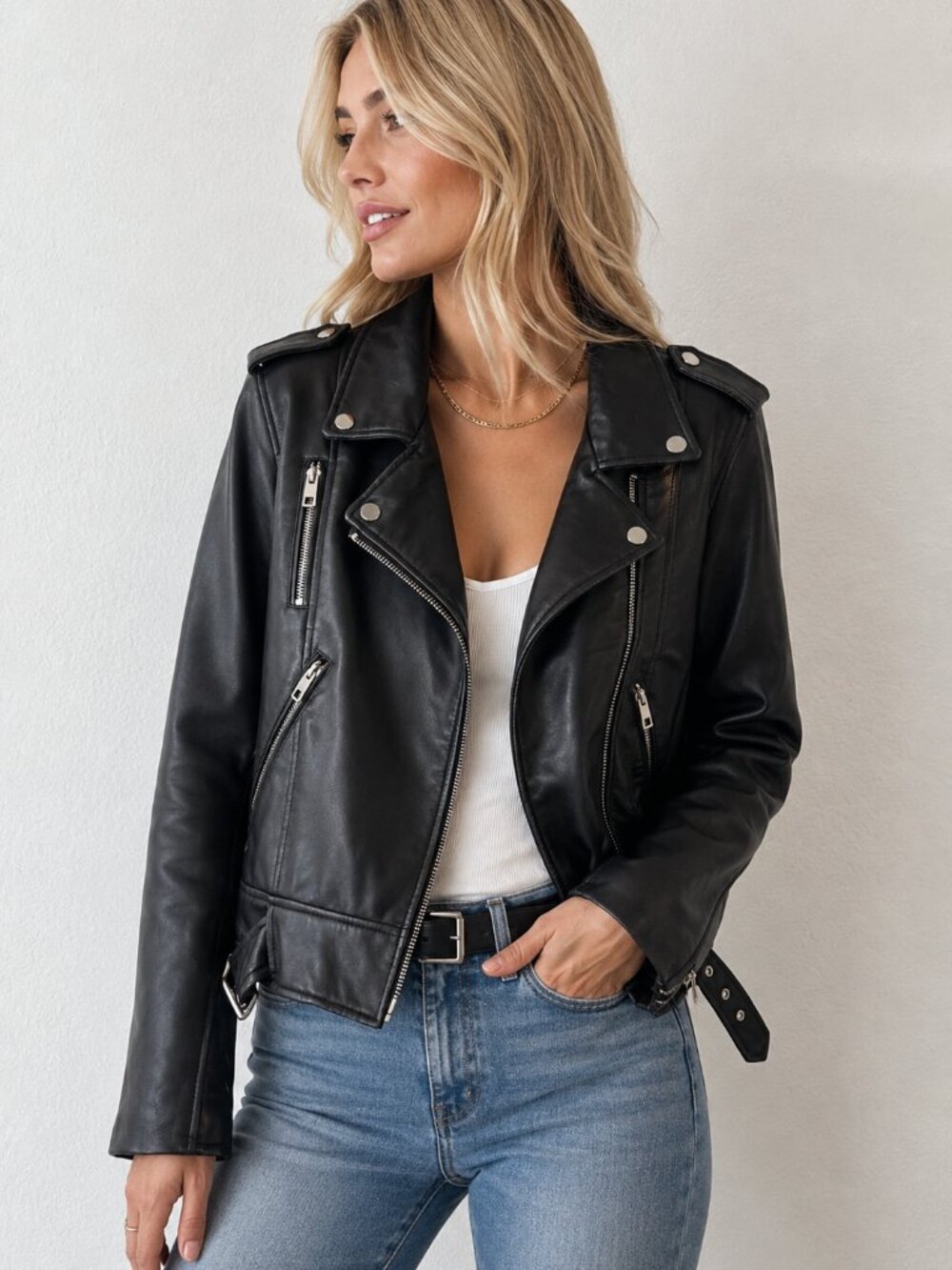 Zara Black Faux Leather Moto Jacket Women's Medium Biker Zip Cropped Silver Hard
